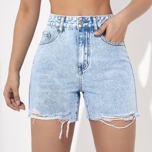 Brand new light wash denim shorts from SHEIN